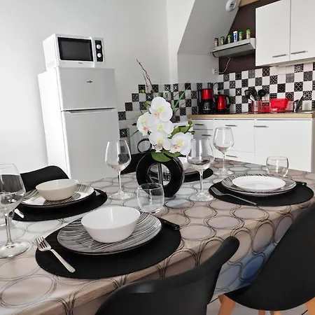 Le 4midable - Chaleureux 2 Pieces Apartmán Bouguenais
